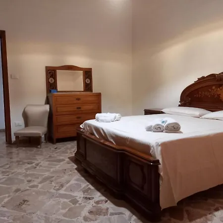 Casa Tortona * נוטו